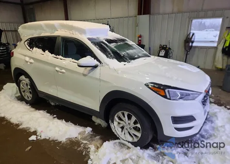 2019 Hyundai Tucson Limited z USA, uszkodzony, nr VIN KM8J3CA47KU042753